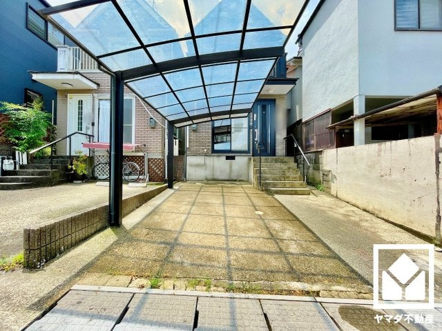 宇治市木幡檜尾の駐車場