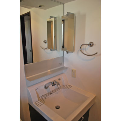 【内装】 | ブライトヒルレジデンス横浜 | 内装は落ち着いています