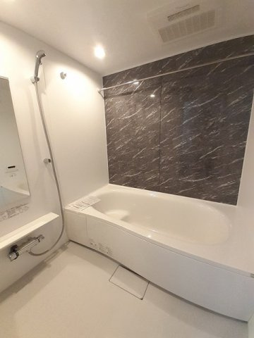 グランツ泗水の浴室