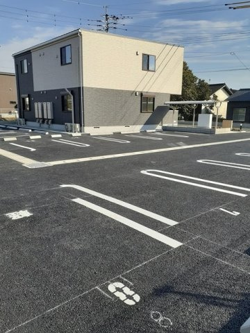 レガリアⅡの駐車場