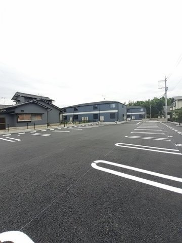 Ｍ＆Ｈ　Ⅱの駐車場