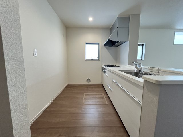 LG沖縄市南桃原　3号棟　＼☆ご成約時５０万円キャッシュバック☆／のキッチン