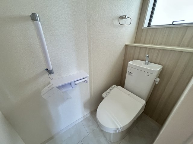 LG沖縄市南桃原　3号棟　＼☆ご成約時５０万円キャッシュバック☆／のトイレ