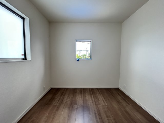 LG沖縄市南桃原　3号棟　＼☆ご成約時５０万円キャッシュバック☆／の洋室