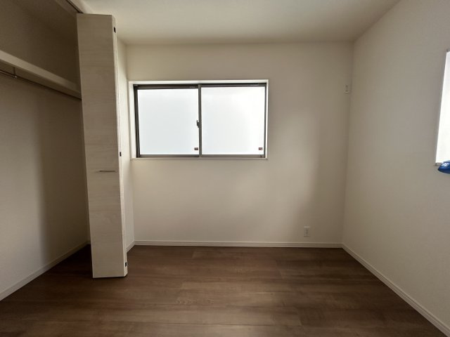 LG沖縄市南桃原　3号棟　＼☆ご成約時５０万円キャッシュバック☆／の洋室