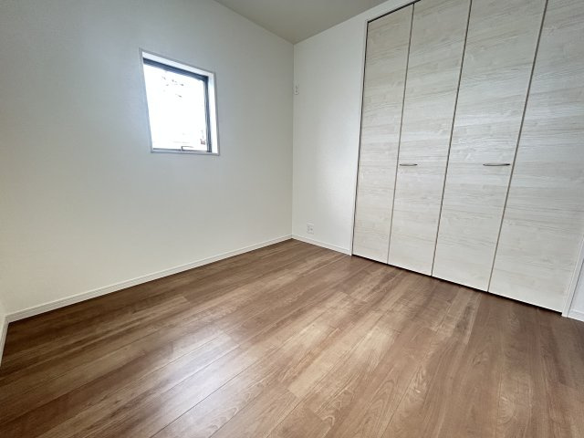 LG沖縄市南桃原　2号棟　＼☆ご成約時５０万円キャッシュバック☆／の洋室