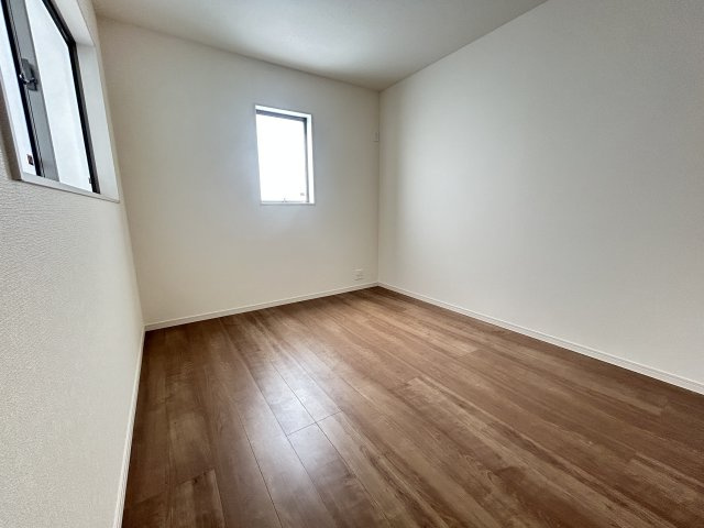 LG沖縄市南桃原　2号棟　＼☆ご成約時５０万円キャッシュバック☆／の洋室