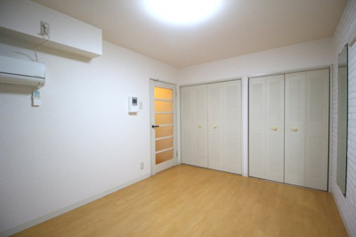 【洋室】 | デトム・ワン烏丸一条Ⅱ