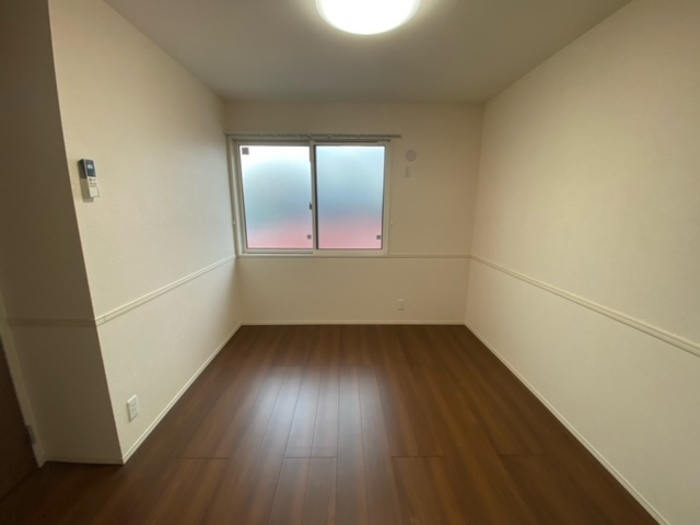 シャ・ノワールの居間・リビング