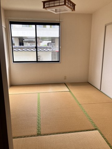 御幸ロードⅡ番館の和室|ゆったりとくつろげる和室です