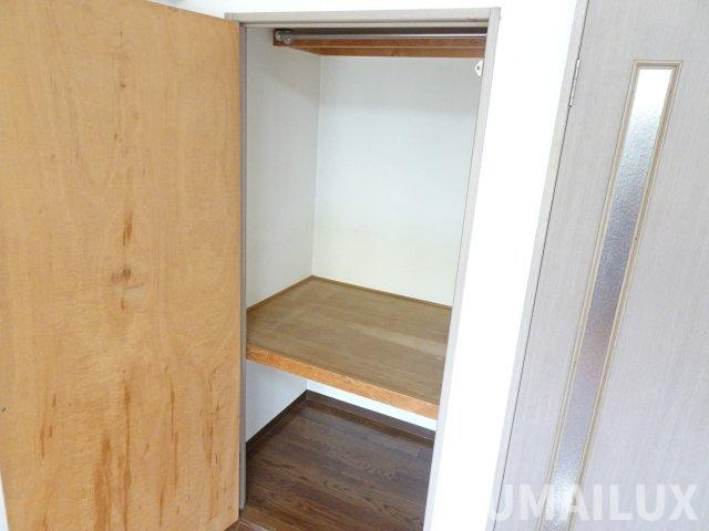 熊本市西区池田４丁目の賃貸マンションの収納