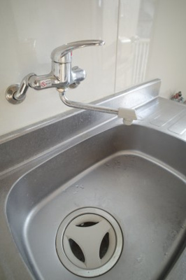 【キッチン】 | にふてぃはうす89 | シングルレバーで、お料理中も片手で操作！