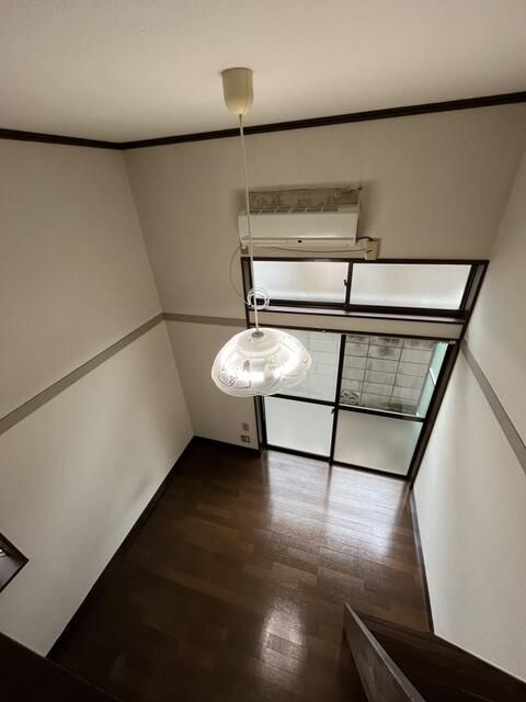 コーポカンノの洋室