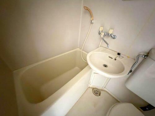 モン・ヴェール保谷の浴室