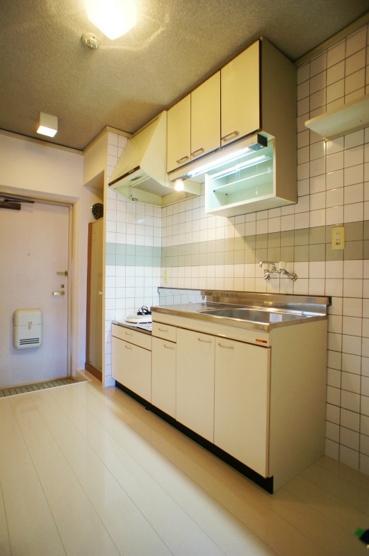 エトランゼ宮本V【キャッシュバック対象物件】のキッチン|お料理しやすいキッチンです