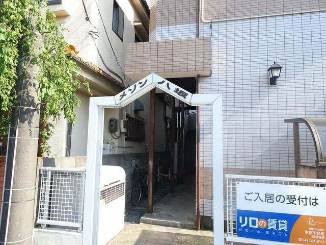 メゾン八坂のエントランス
