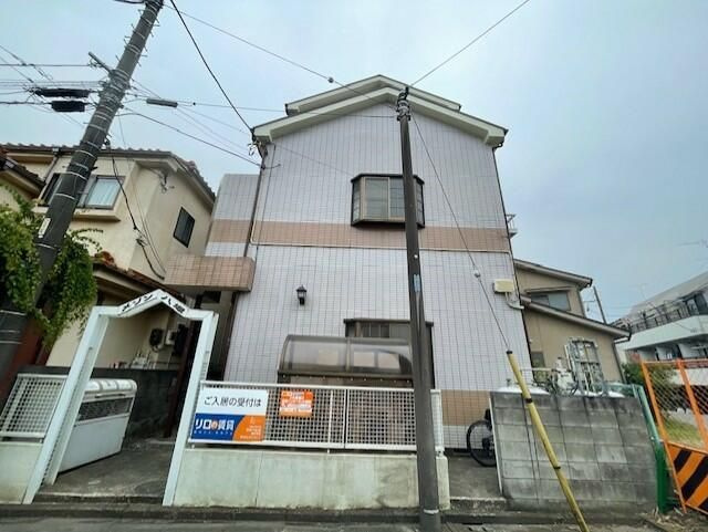 メゾン八坂の外観