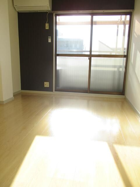 ＣＡＳＡ　ＭＯＲＯＣＨＡの洋室