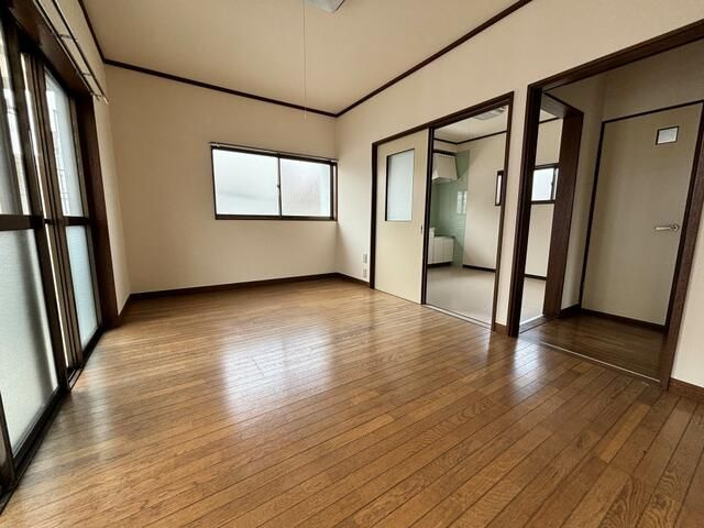 下田アパートの居間・リビング