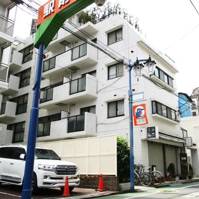 スバルハイツ関の外観