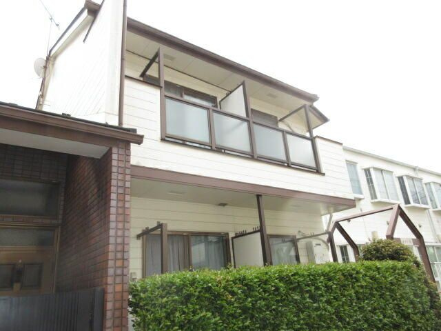 メイト英の外観