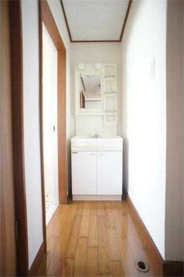 コーポカトーの独立洗面台