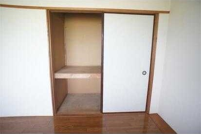 コーポカトーの収納