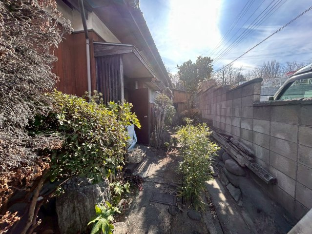 高崎市山名町1714-1の庭