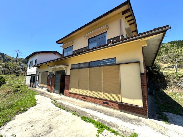 戸建　香美町小代区鍛冶屋