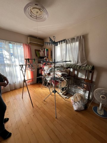 堺市南区檜尾　太陽光発電　駐車3台可能の洋室