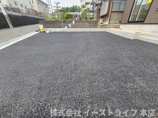 【新築戸建】　いわき市郷ケ丘第7　全3棟の駐車場|1号棟写真　カースペースです