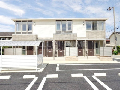 【駐車場】 | ファミールコスモス | カースペースがあります