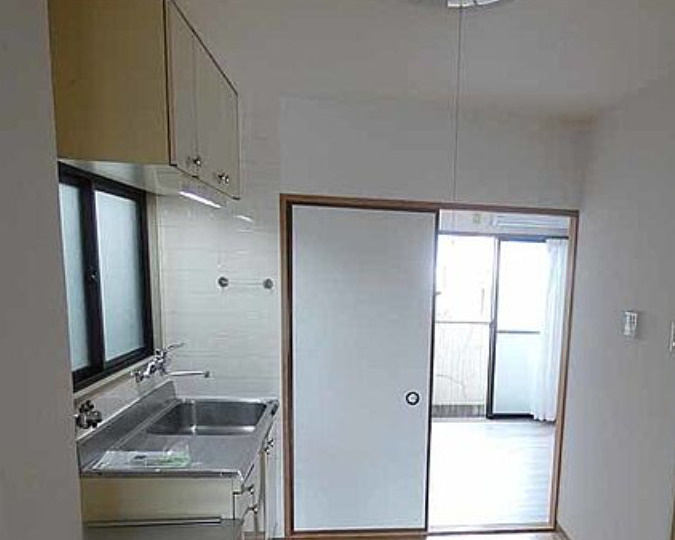 京都市東山区泉涌寺東林町　一棟　満室稼働中のキッチン