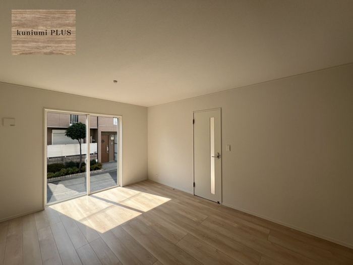 東大阪市稲田本町1丁目　2号棟の洋室