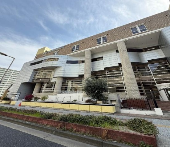 大阪市中央区法円坂１丁目の店舗の外観