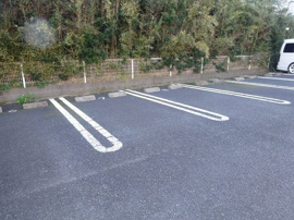 駐車場に車を止められます
