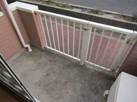 お洗濯にも便利なバルコニー付き