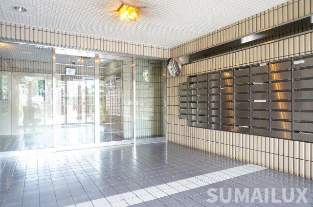 ダイアパレス保田窪のロビー