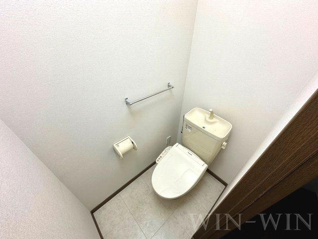 ベルバランセK 弐番館のトイレ|イメージ（同建物内別部屋の写真です）