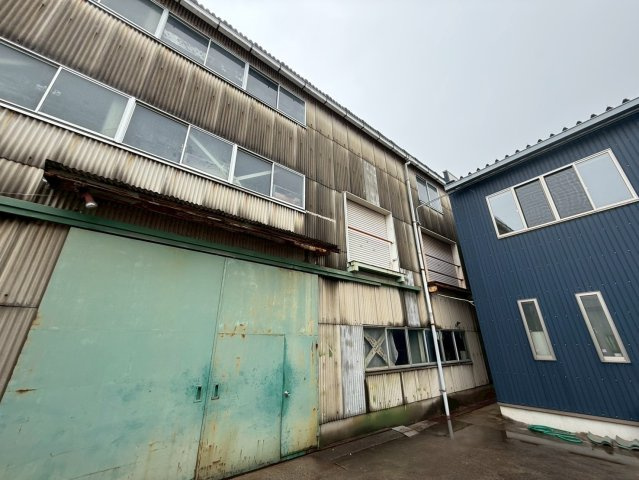 二池町貸工場の外観