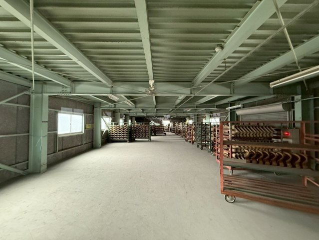 二池町貸工場の内装