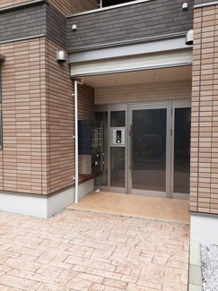 【エントランス】