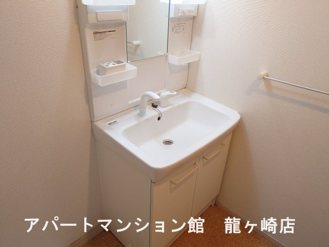 ベル　カーサⅡの独立洗面台