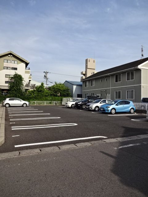 ベル・プロムナードの駐車場
