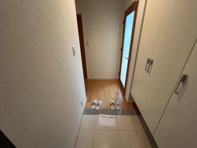 アーデンタワー福島ウエストの玄関