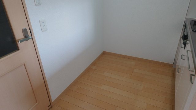 ロッサ上ノ丸の内装