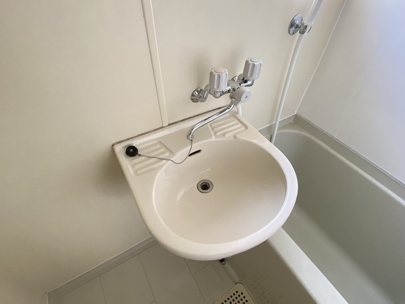 神戸市兵庫区上沢通７丁目の賃貸マンションの洗面所|洗面台