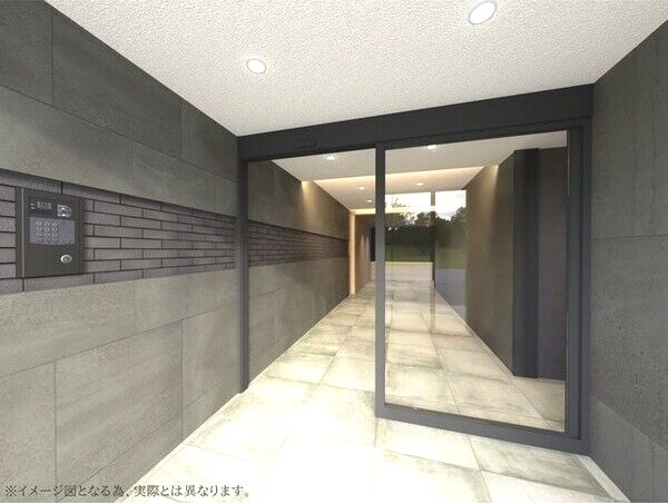 LUORE+新大阪SOUTHのロビー