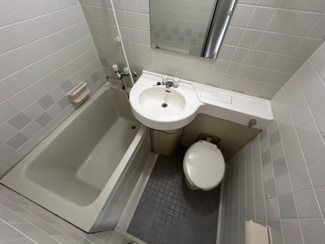 【トイレ】 | ベルトピア中山手 | 落ち着いた色調のトイレです