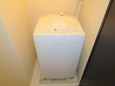レオネクストオレンジヒルズのその他|洗濯機も付いています